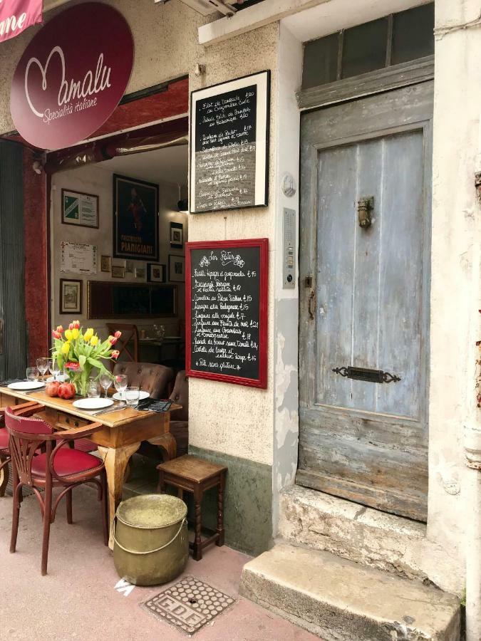 Market Antibes Exterior photo